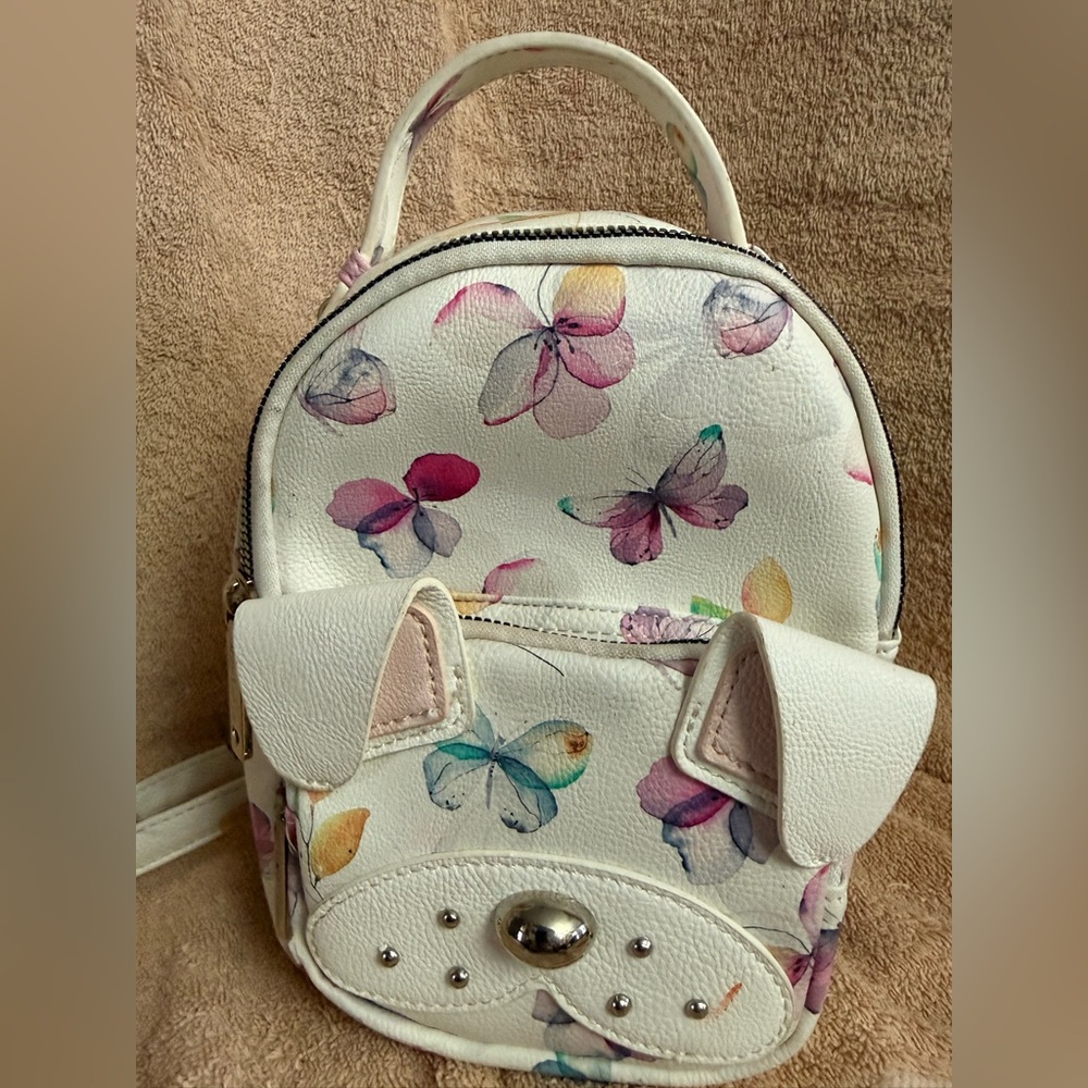 Vintage Betsy Johnson “Puppy” backpack